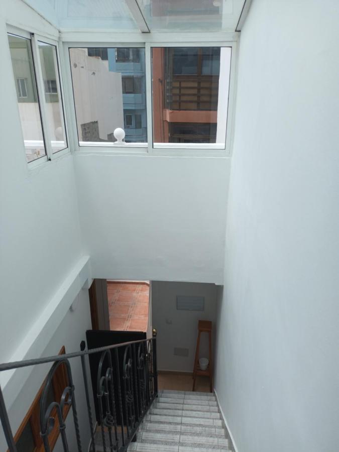Apartamentos As De Guia, Playa De Las Canteras Las Palmas Exterior photo